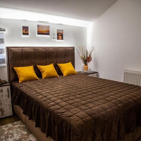 Smile Apartment Pirot Ngoại thất bức ảnh