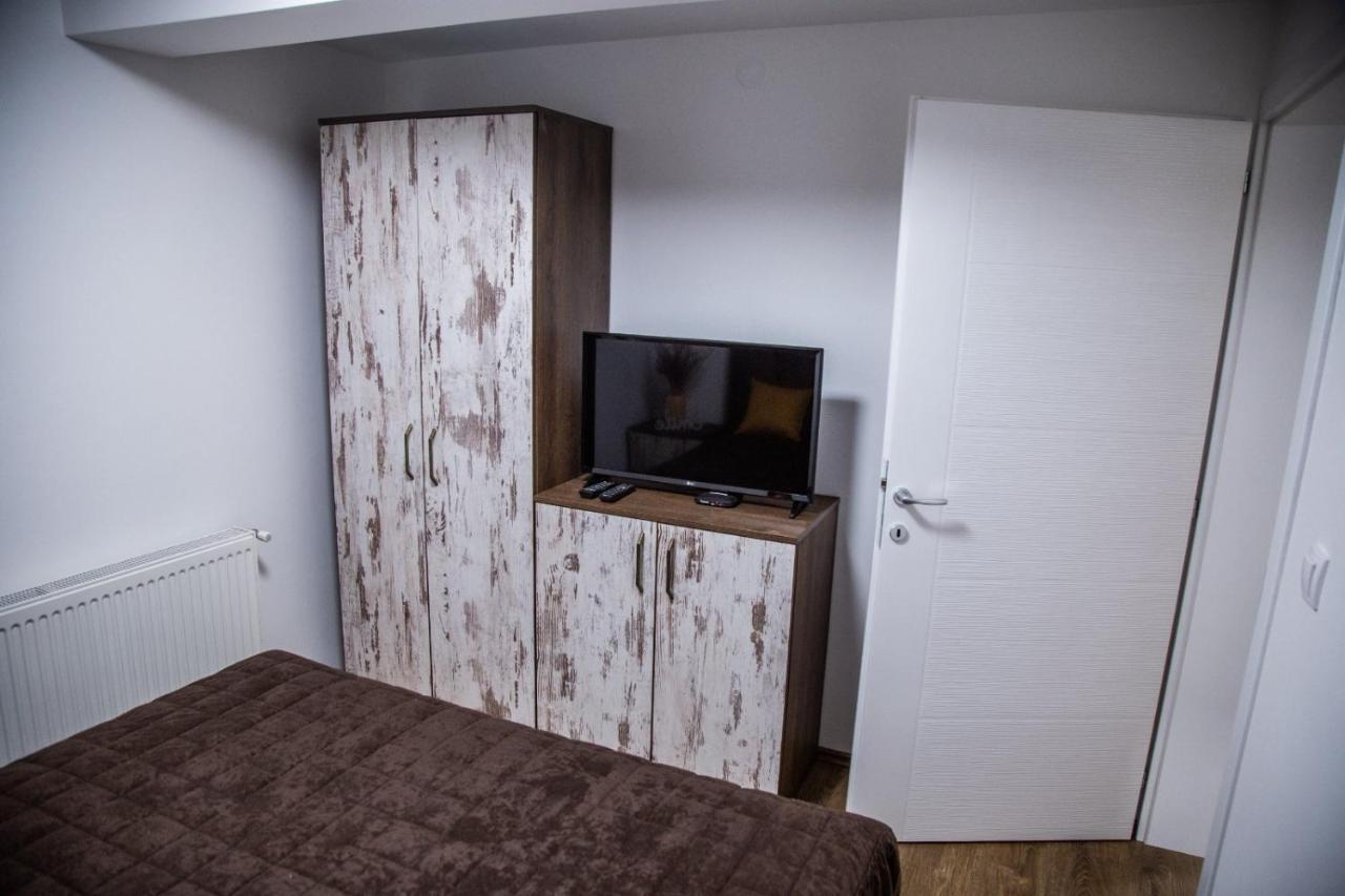 Smile Apartment Pirot Ngoại thất bức ảnh